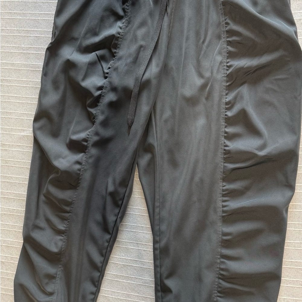 Woman’s Gray Pants